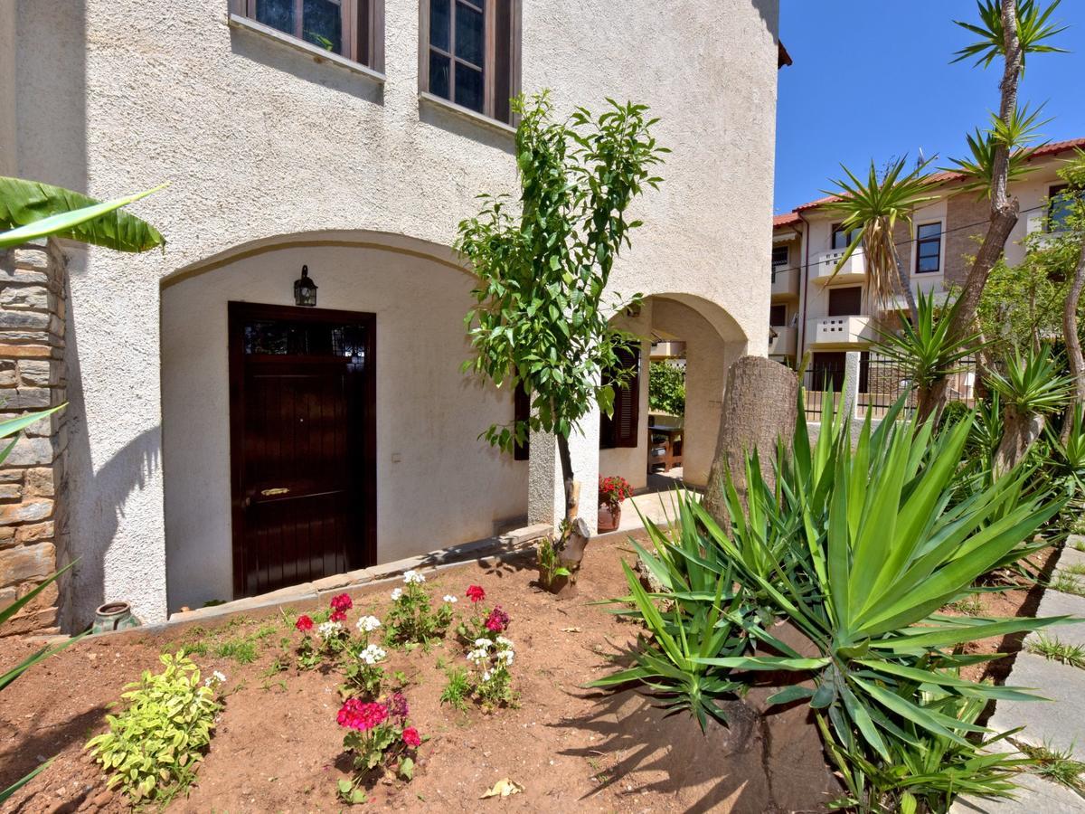 Ares Garden House - Nea Moudania Halkidiki Guest House Ngoại thất bức ảnh