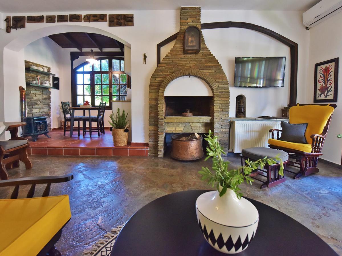 Ares Garden House - Nea Moudania Halkidiki Guest House Ngoại thất bức ảnh